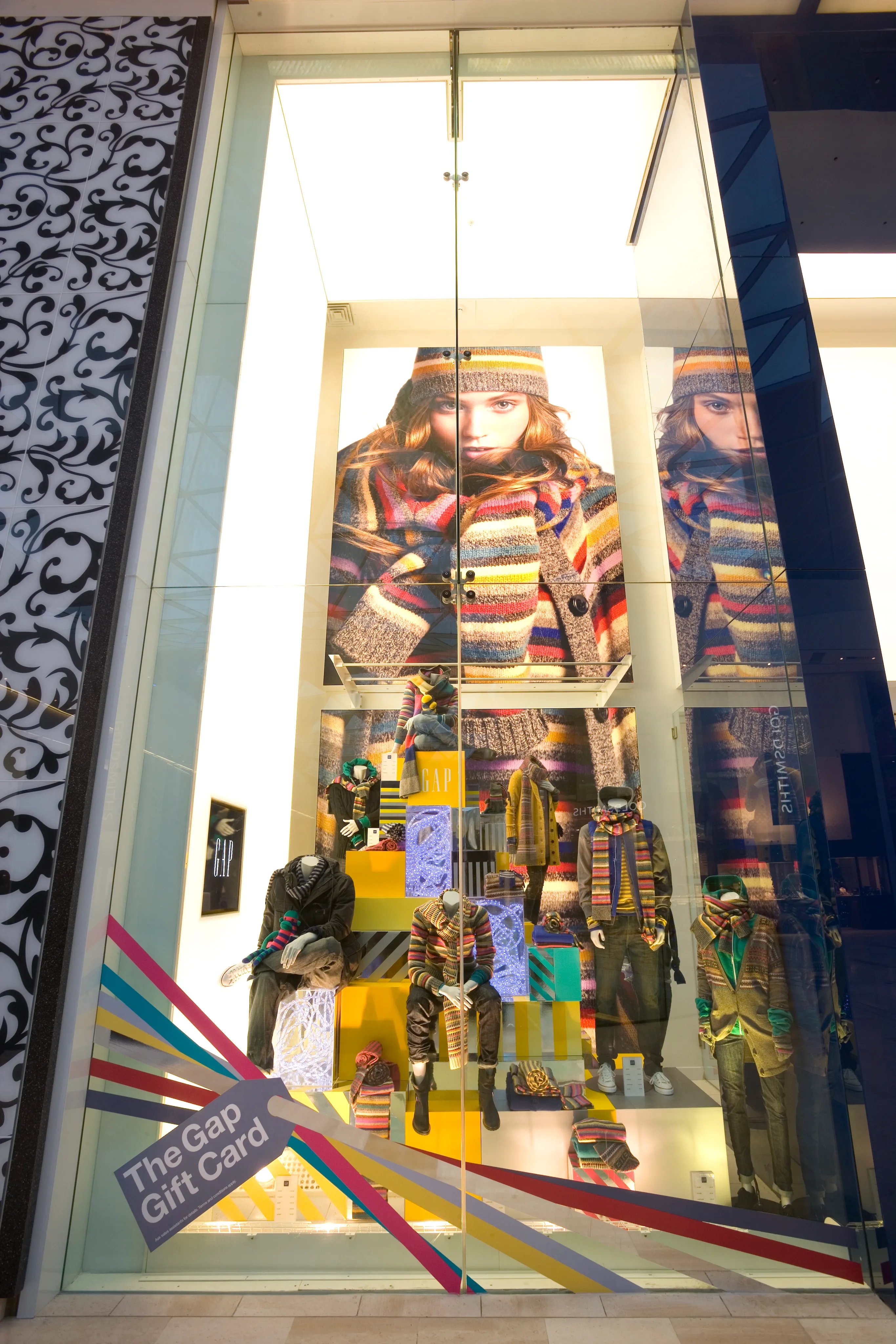 Present christmas gallery image 2