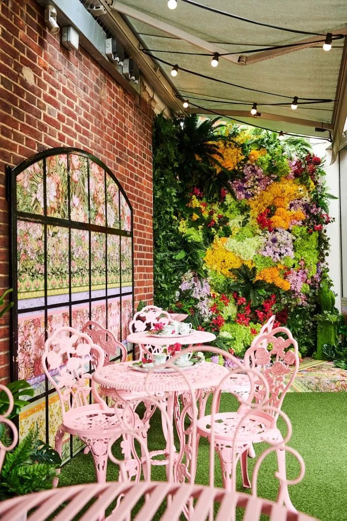 Alice-Olivia-Terrace-3