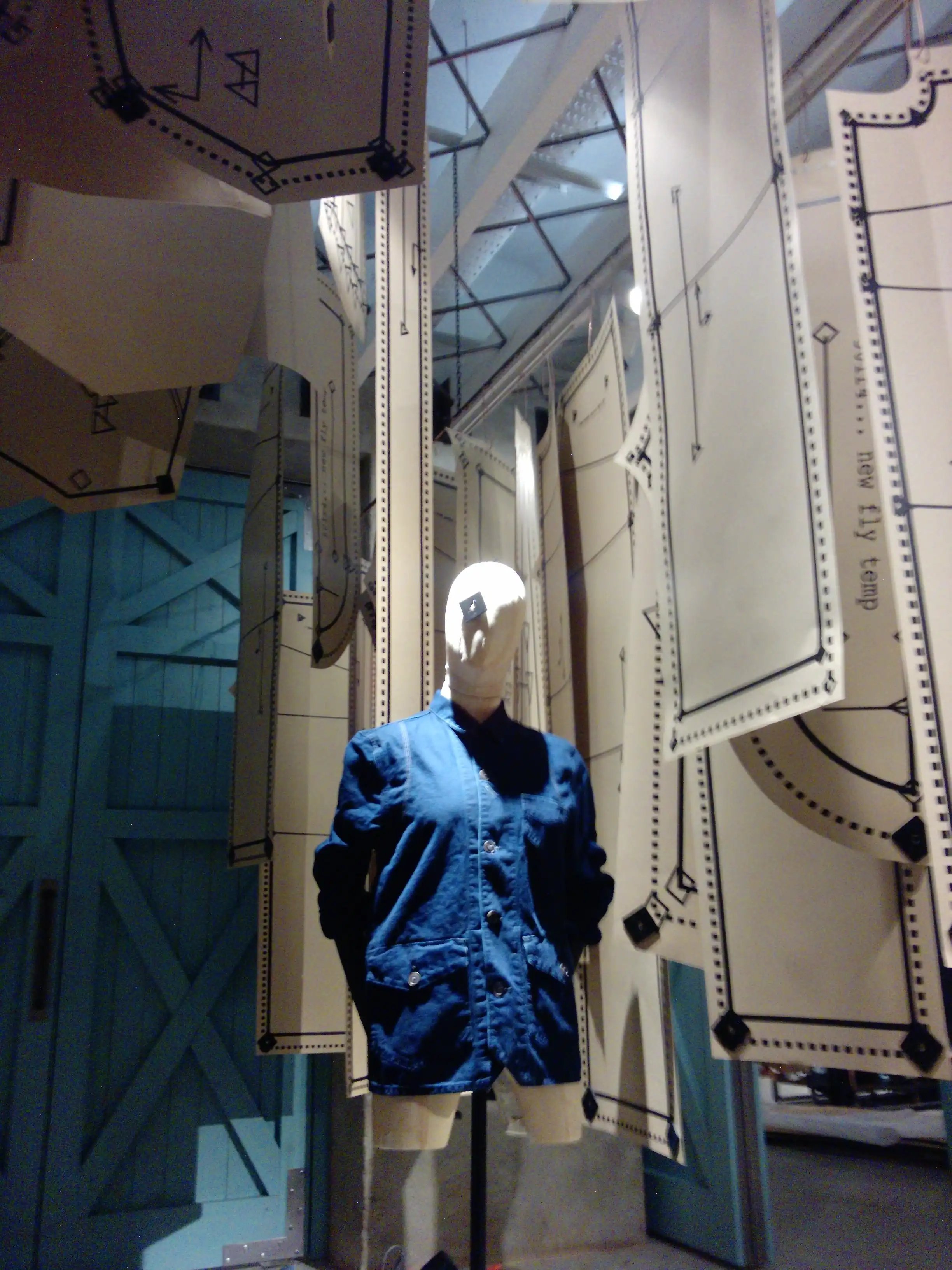 Worker jean gallery image 2 (2)