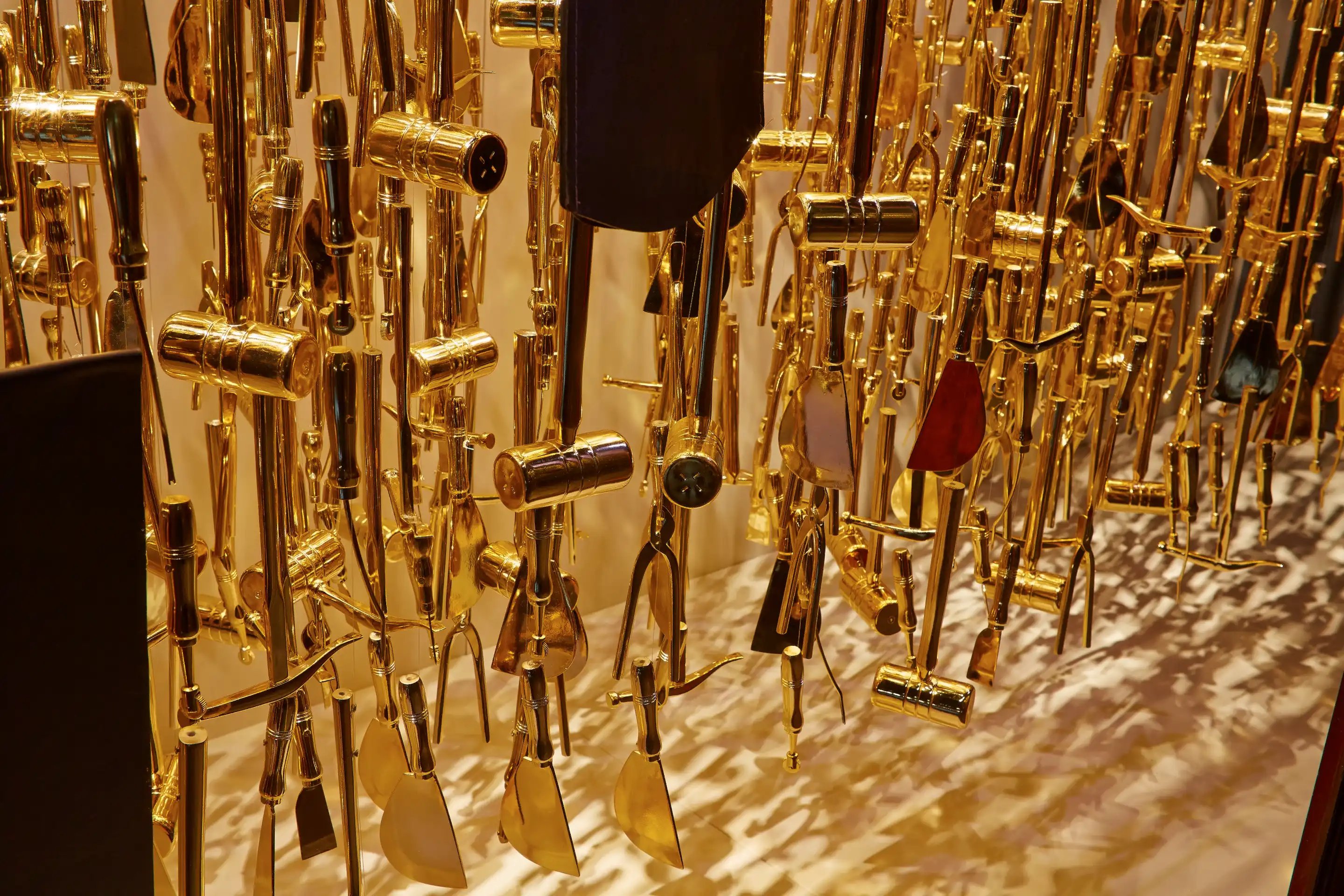 Loewe Gallery Image 4