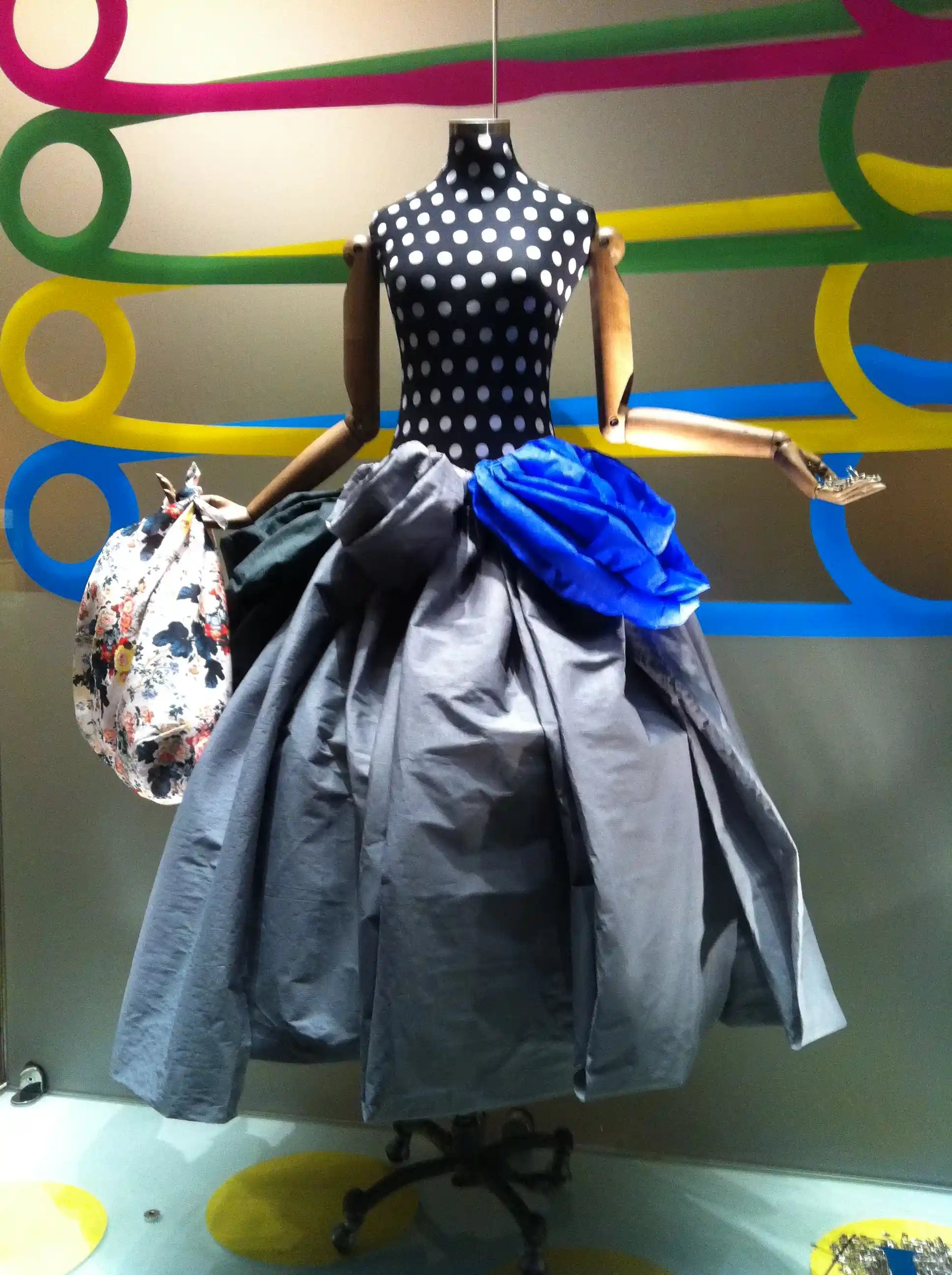 Yohji Yamamoto Gallery Image 1 (2)