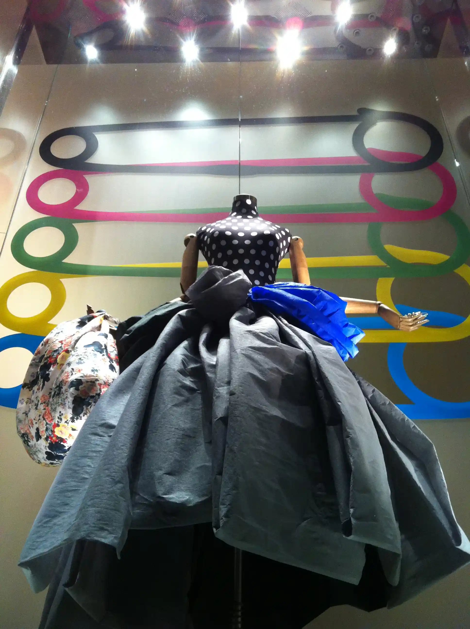 Yohji Yamamoto Gallery Image 1(3)